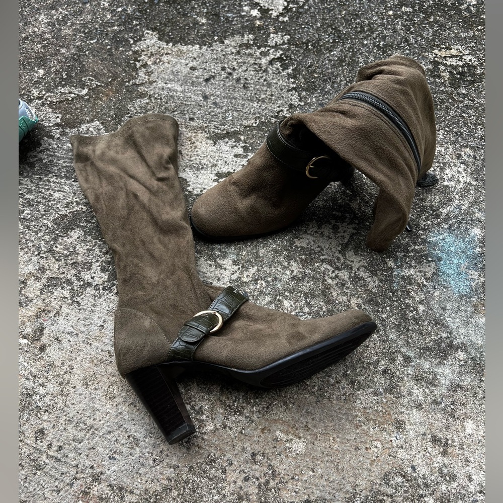 Predictions Olive Heeled Boots with Buckle